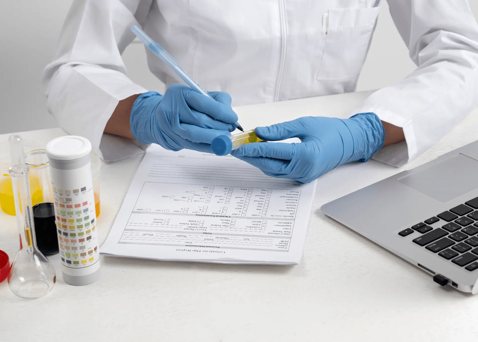 Exame toxicológico em laboratório - Exame Toxicológico do Motorista